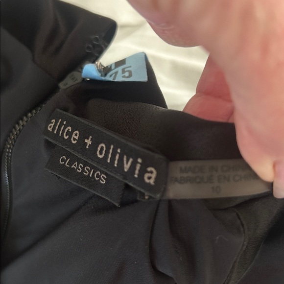 Alice + Olivia Black Classic Wide Leg Jumpsuit - Picture 6 of 7